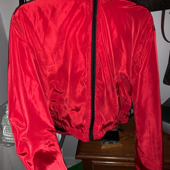 Red bomber jacket - Picture 2 of 3